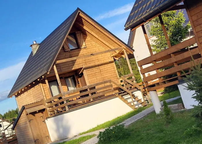 Dağ evi Klimatyczne Drewniane Domki Jagodna-Spalona 6D Jacuzzi Sauna,Trasy Rowerowe Spalona